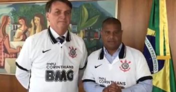 Corintianos se revoltam com Marcelinho após Bolsonaro usar camisa do clube