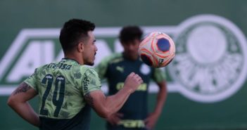 Palmeiras busca ritmo para jogo contra Água Santa