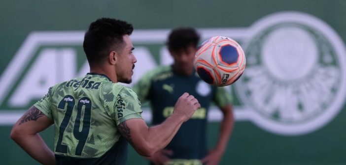 Palmeiras busca ritmo para jogo contra Água Santa