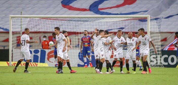 Athletico vence Fortaleza com tranquilidade na 1ª rodada do Brasileirão