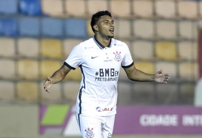 Corinthians não quer fazer teste de Covid-19 antes de enfrentar o Palmeiras