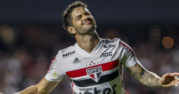 Pato rescinde contrato com o São Paulo e fica livre para acertar com novo clube