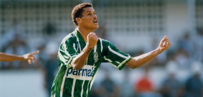 Ídolo dos anos 90, Rivaldo parabeniza Palmeiras pelo aniversário de 106 anos