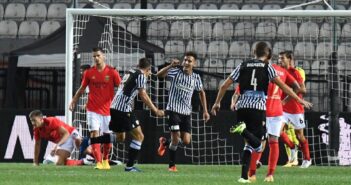 Com Everton e Pedrinho titulares, Benfica perde para o PAOK e cai na Liga dos Campeões