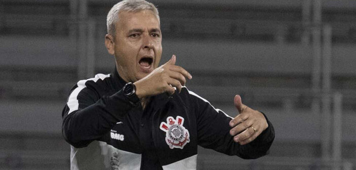 Corinthians demite técnico Tiago Nunes após derrota no Derby