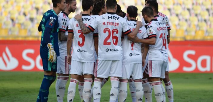 Flamengo pede adiamento do jogo contra o Palmeiras após casos de covid-19 no elenco