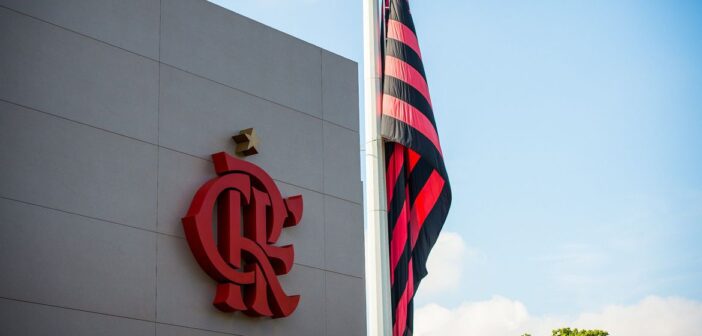 Flamengo tem mais nove casos de covid-19 e volta a pedir adiamento de jogo contra o Palmeiras