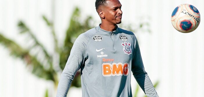 Jô é denunciado por agressão e pode desfalcar o Corinthians no Campeonato Brasileiro