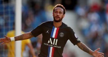 Neymar testa positivo para covid-19, diz jornal francês
