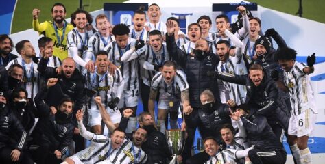 Juventus vence Napoli e conquista título da Supercopa da Itália, primeiro com Pirlo
