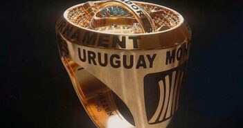 Anel de ouro e diamantes que será dado ao craque da Libertadores 2021 - Imagem: Divulgação