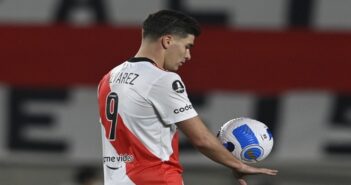 Julián Álvarez marca 6 gols e entra em seleta lista (Divulgação/Twitter River Plate)